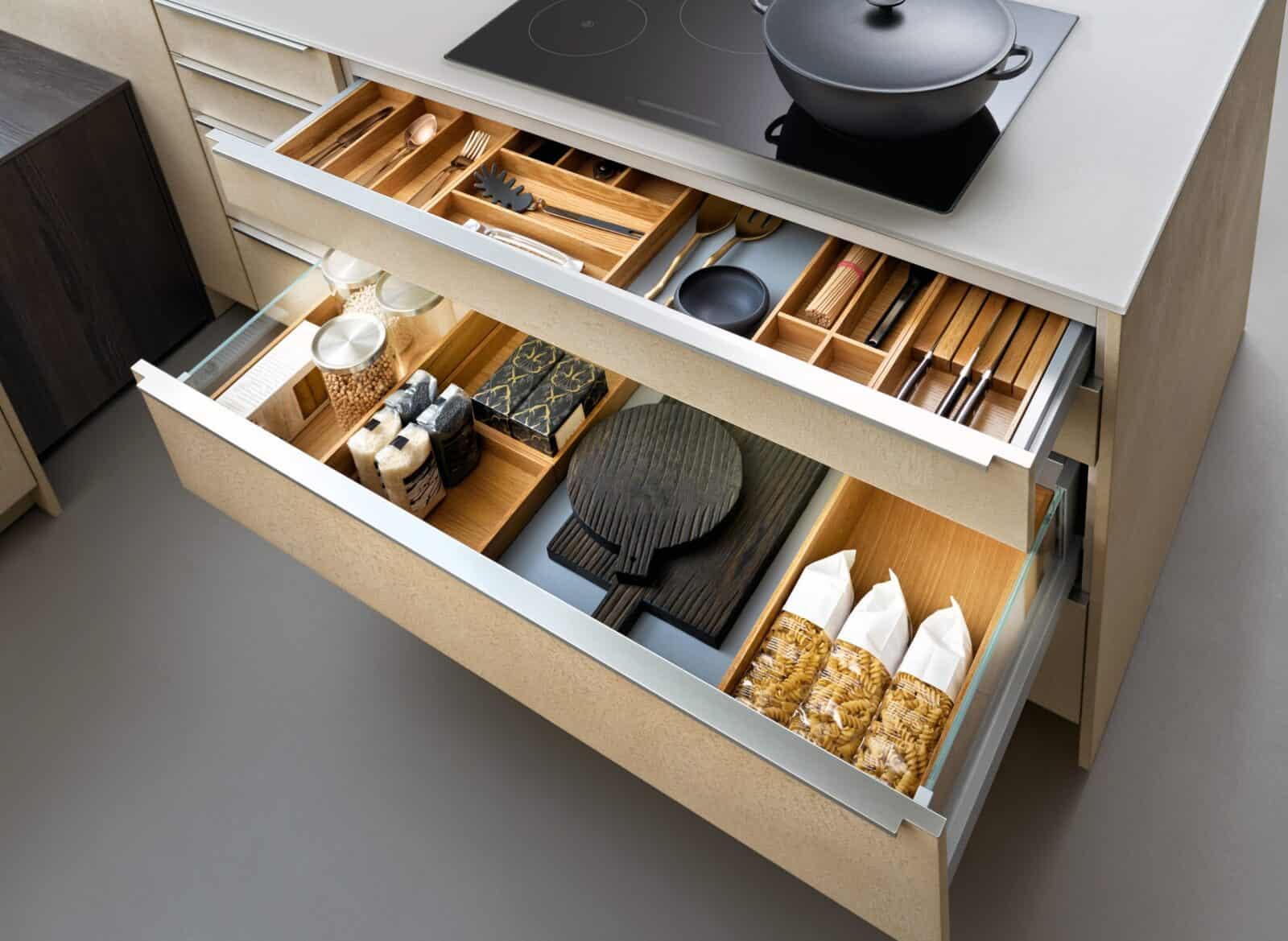 Choosing the Right Kitchen Drawer Organizers