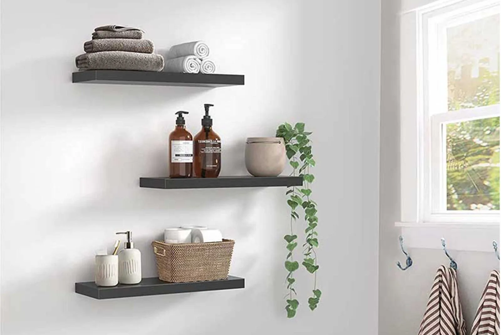 21 Incredible Long Floating Shelves Perfect for Any Space