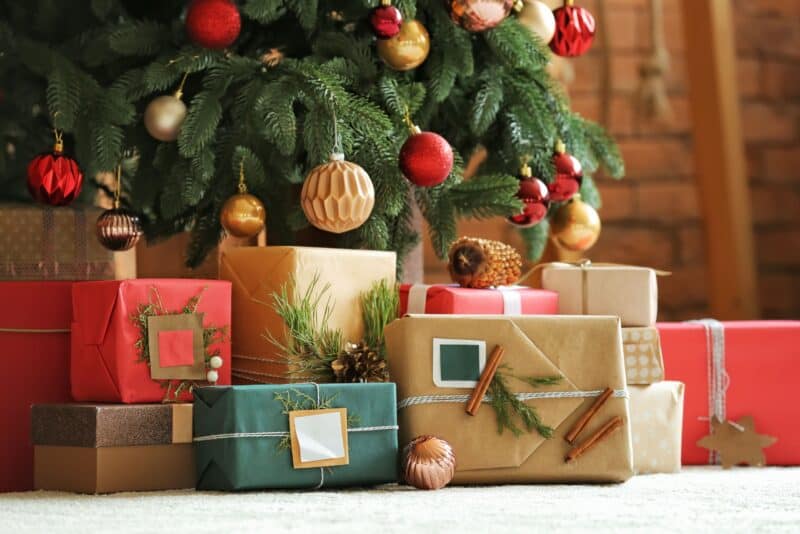 Holiday & Christmas Gifts