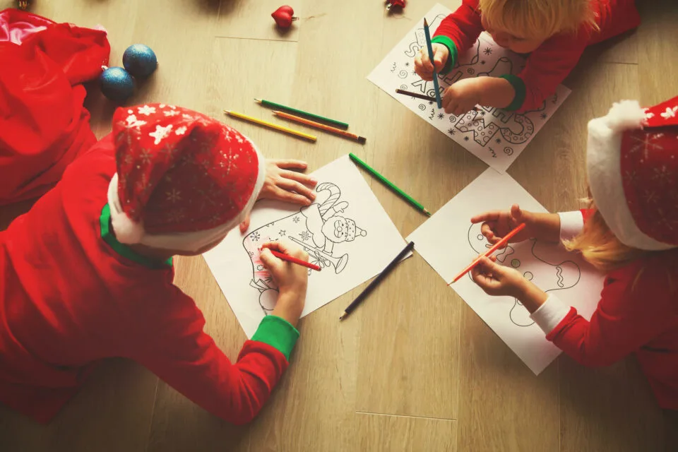 Kids Holiday Coloring Pages