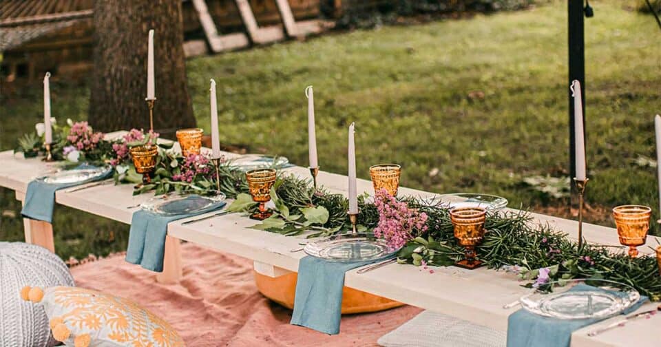 backyard outdoor dinner party