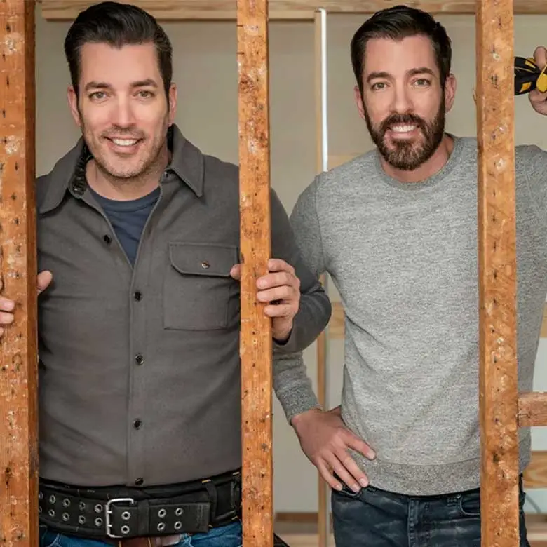 drew and jonathan scott on dont hate your house