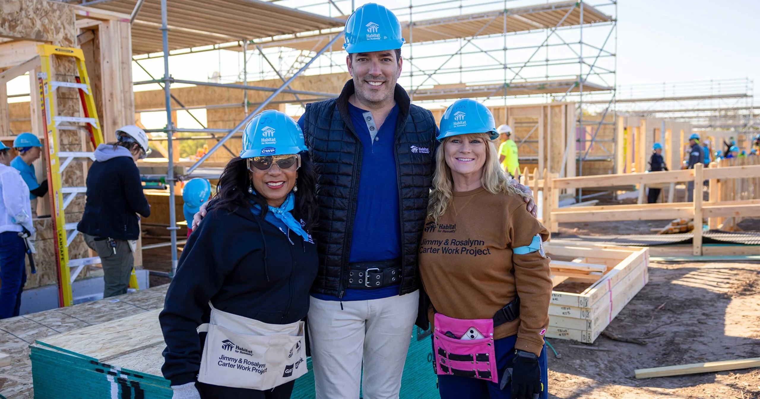 jonathan scott on site at the carter work project for habitat for humanity