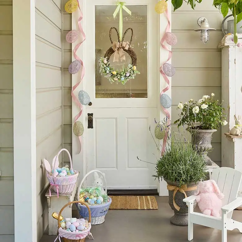 17 Pretty Spring Wreaths for the Front Door